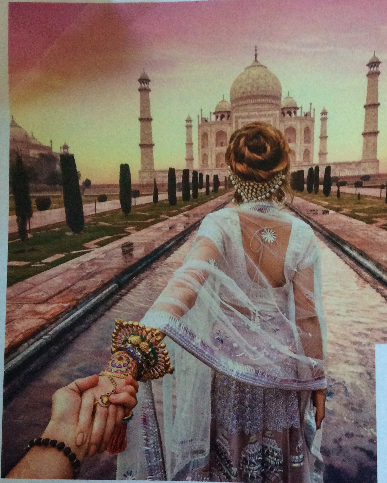 Follow me to - Taj Mahal